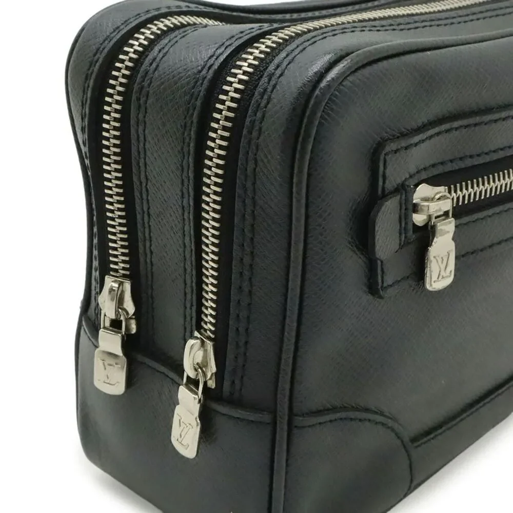 Louis Vuitton Taiga Pavel Clutch
